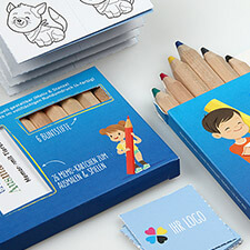 6 Jumbo colored pencils and Memory cards for coloring and playing