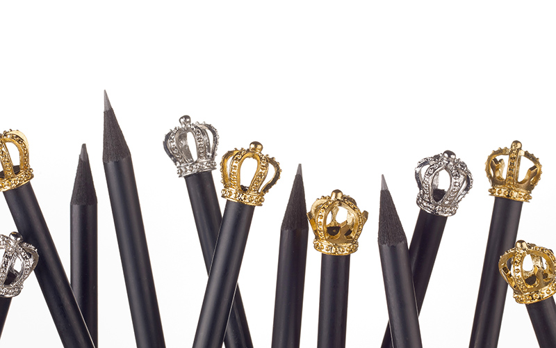 Royal pencils with gold and silver crowns | Reidinger.de