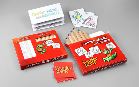 Jumbo colored pencil set with memo cards with dinosaurs motifs and individual logo imprint on the back of the memo cards